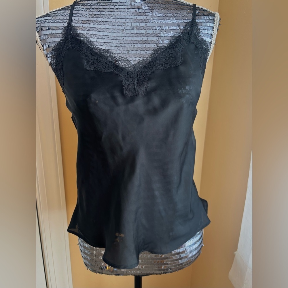 Victoria’s Secret Black Lace Trimmed Cami Top | Size Small